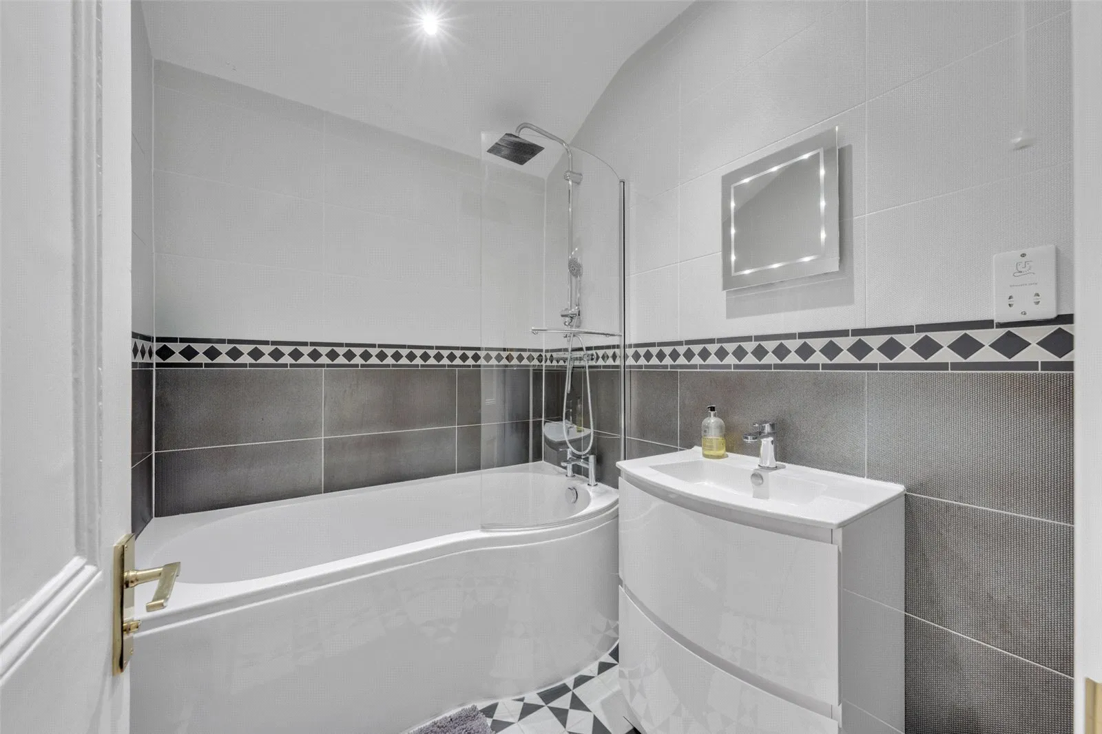 Fordwych Road, Kilburn, London, NW2