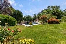 St. Anns Hill Road, Chertsey, KT16 photo 4