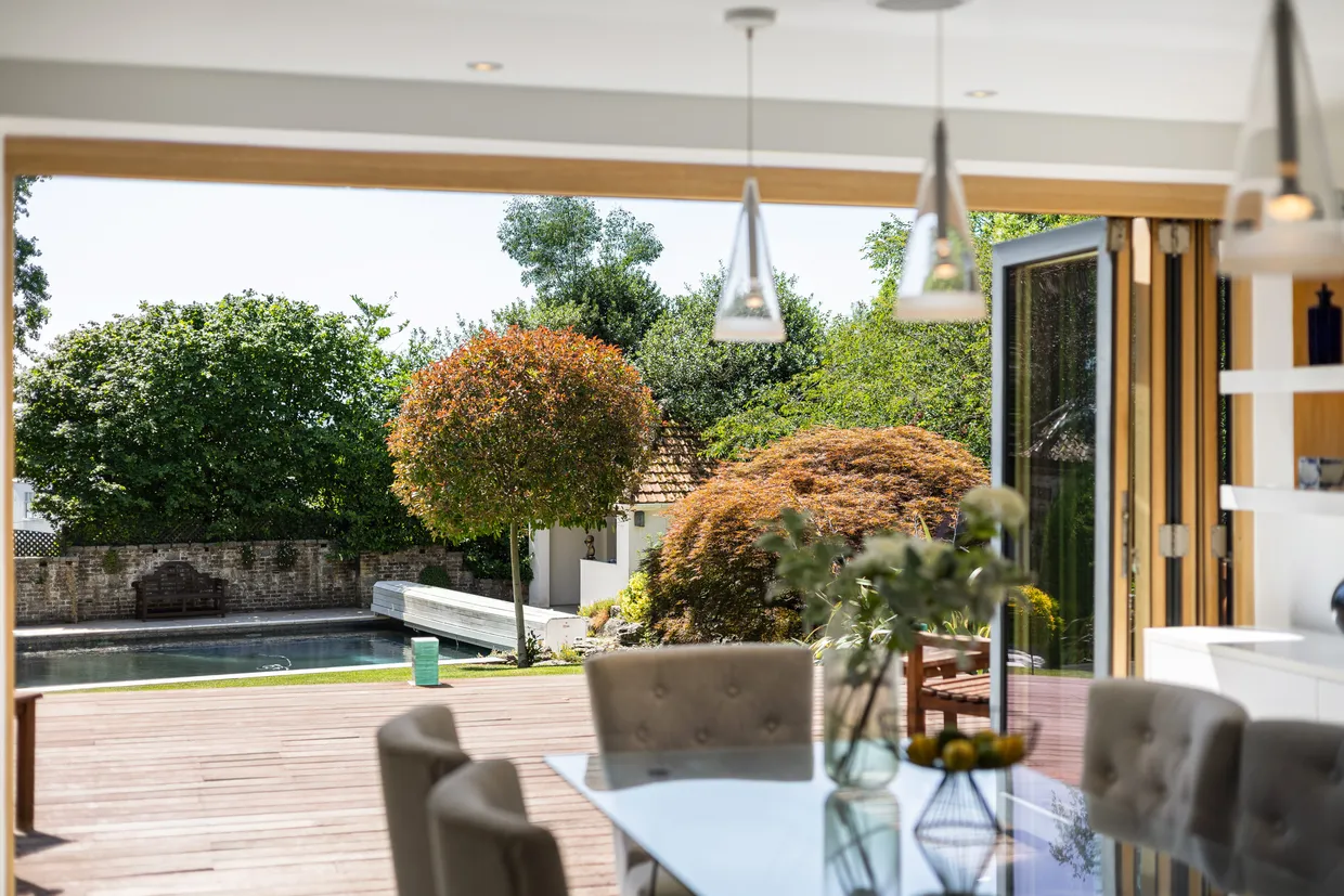 St. Anns Hill Road, Chertsey, KT16 photo 8