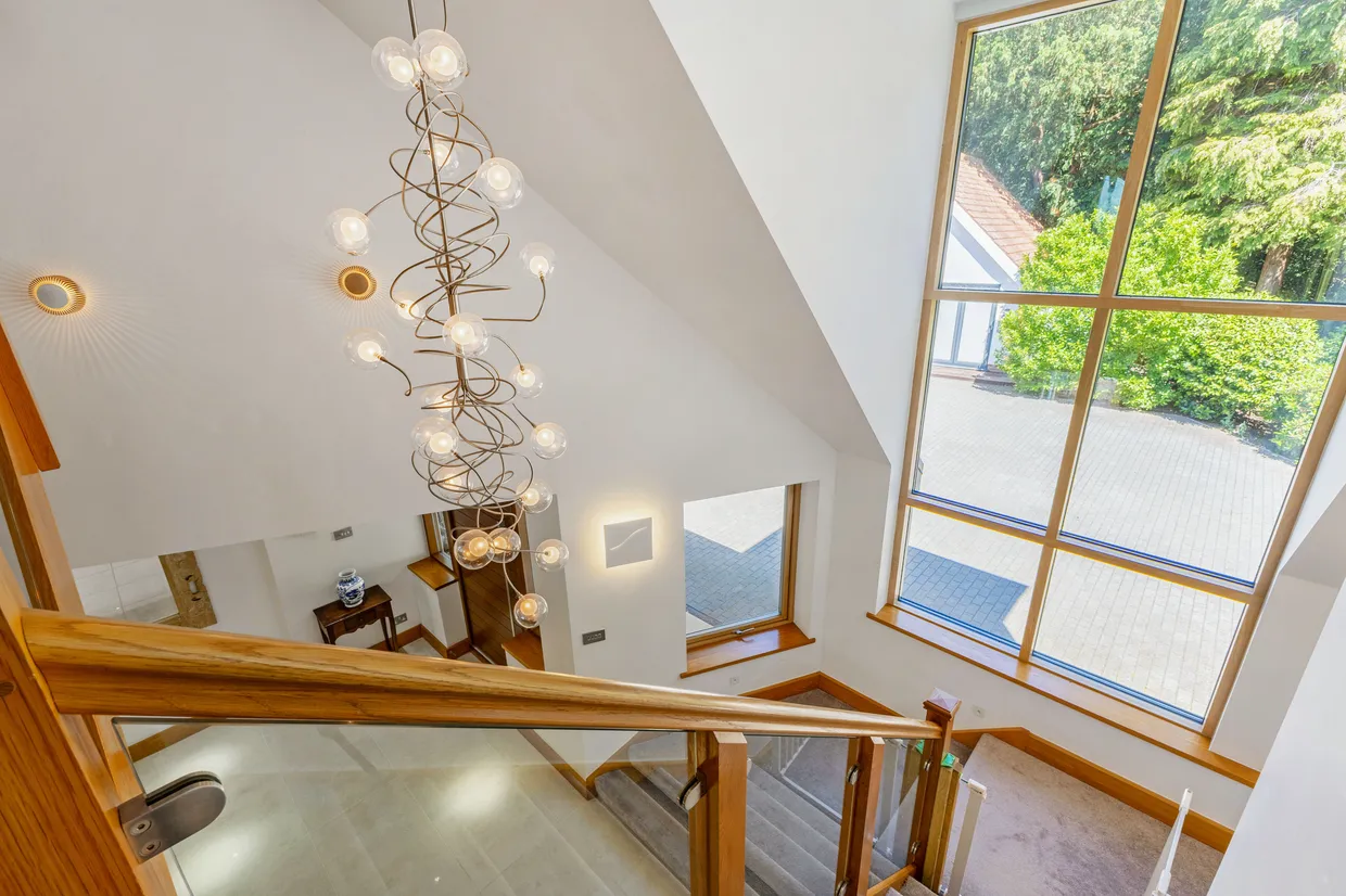 St. Anns Hill Road, Chertsey, KT16 photo 10