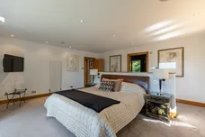 St. Anns Hill Road, Chertsey, KT16 photo 12