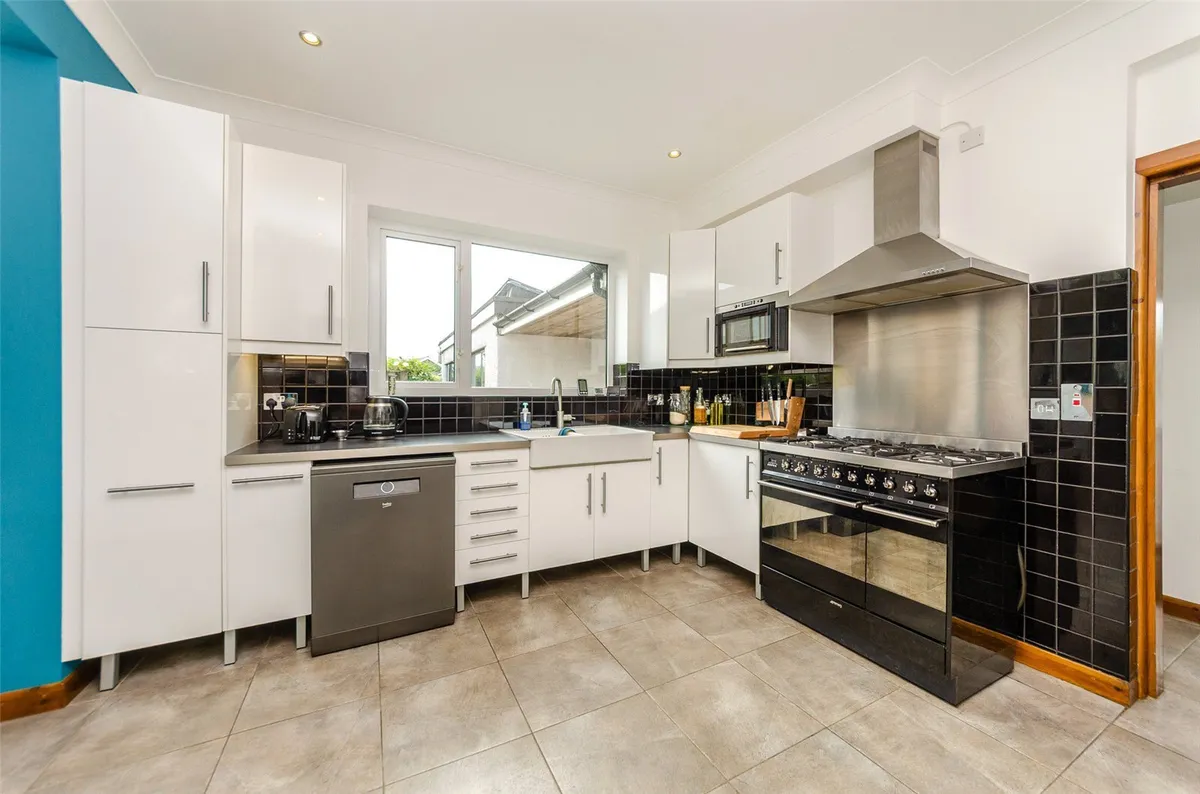 Llanrug, Caernarfon, Gwynedd, LL55