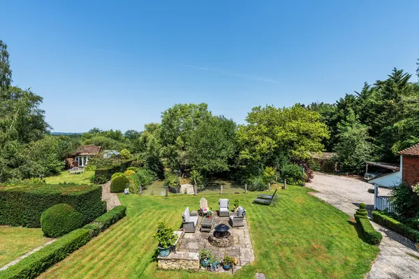 Pikes Lane, Crowhurst, RH7 photo 4