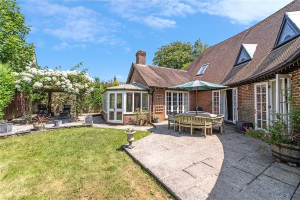 Salisbury Street, Shaftesbury, SP7 photo 10