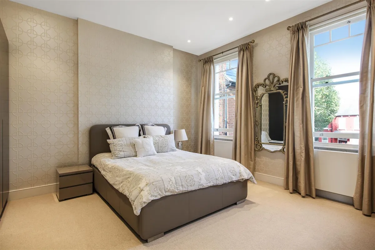 Walm Lane, London, NW2