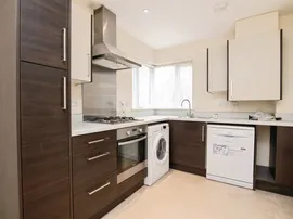 Burton Wood Drive, Birmingham thumb 3