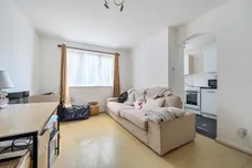Magpie Close, Enfield