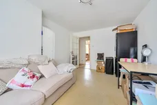 Magpie Close, Enfield