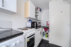 Magpie Close, Enfield