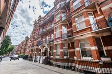 Kensington Court, LONDON, W8 photo 9