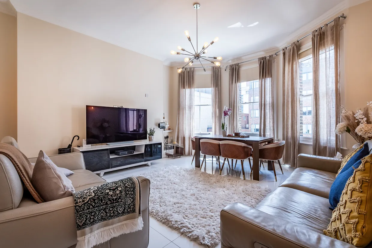 Kensington Court, LONDON, W8 photo 14