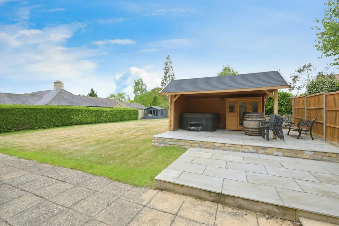 Property photo 16