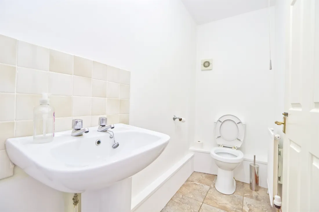 Property photo 24