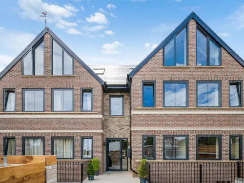 Creswick Road, Londonphoto