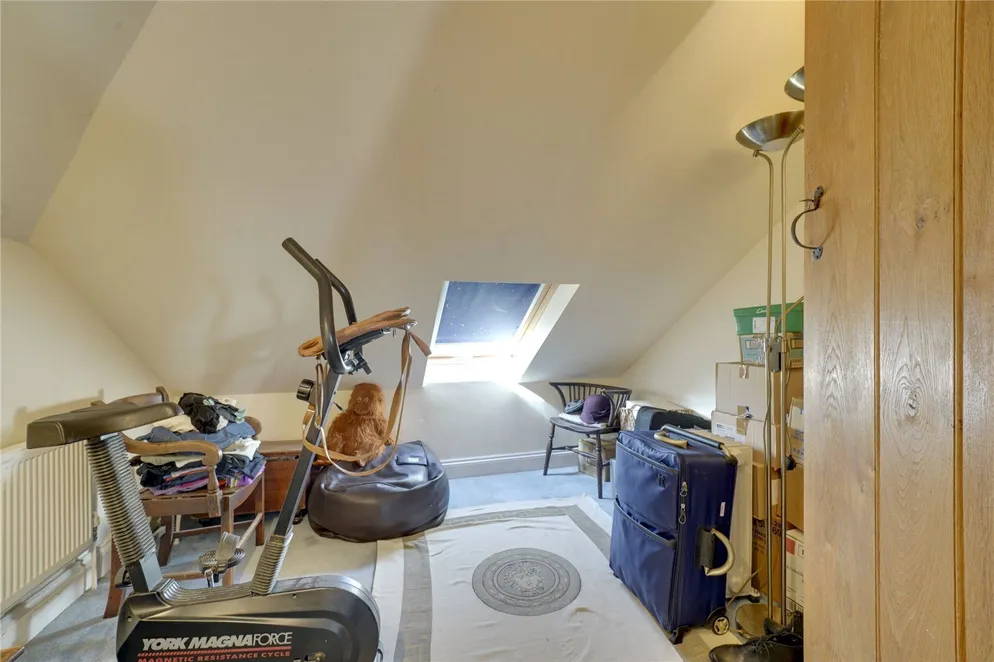 Property carousel item 23