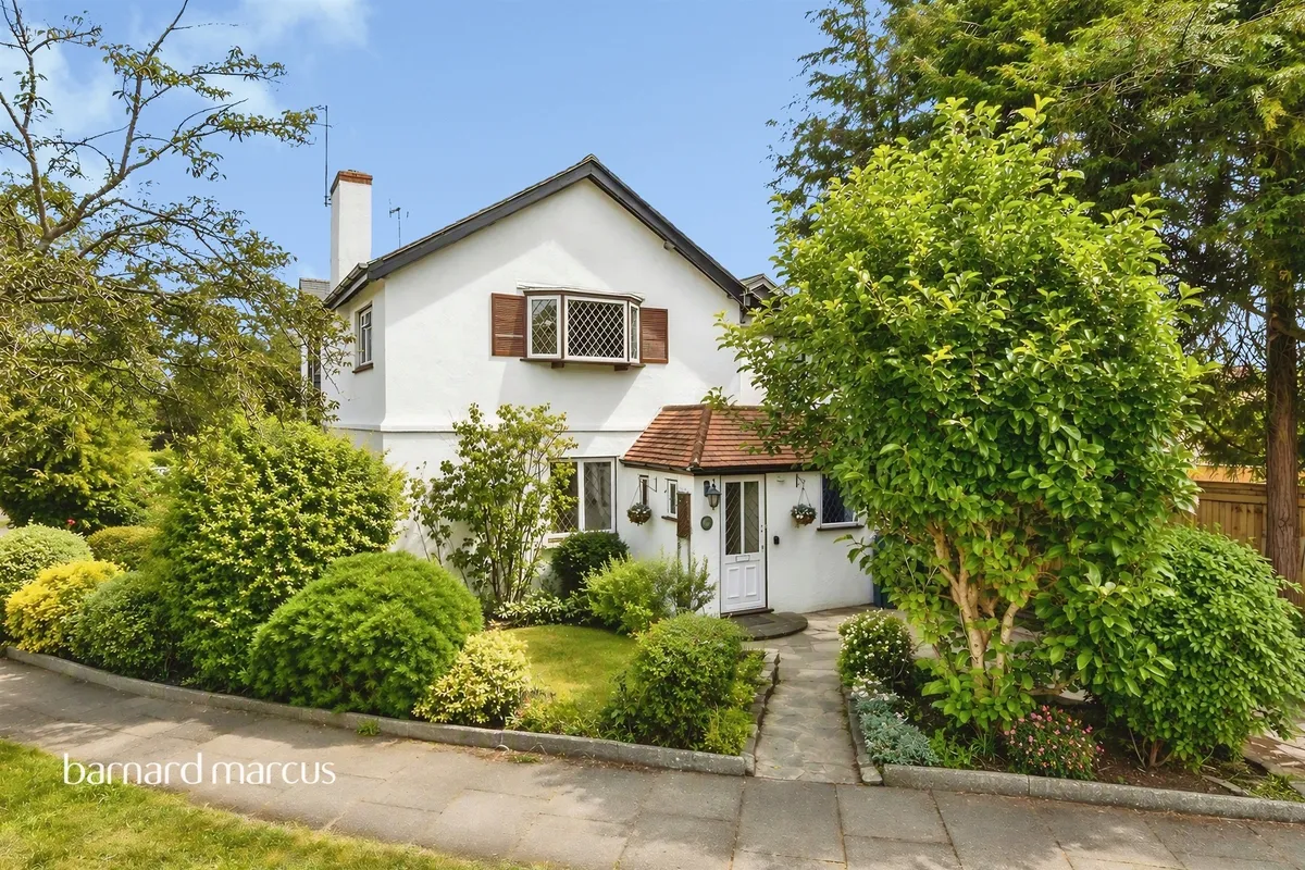 Hylands Close, Epsom