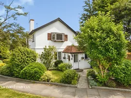 Hylands Close, Epsom photo