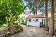 Hylands Close, Epsom
