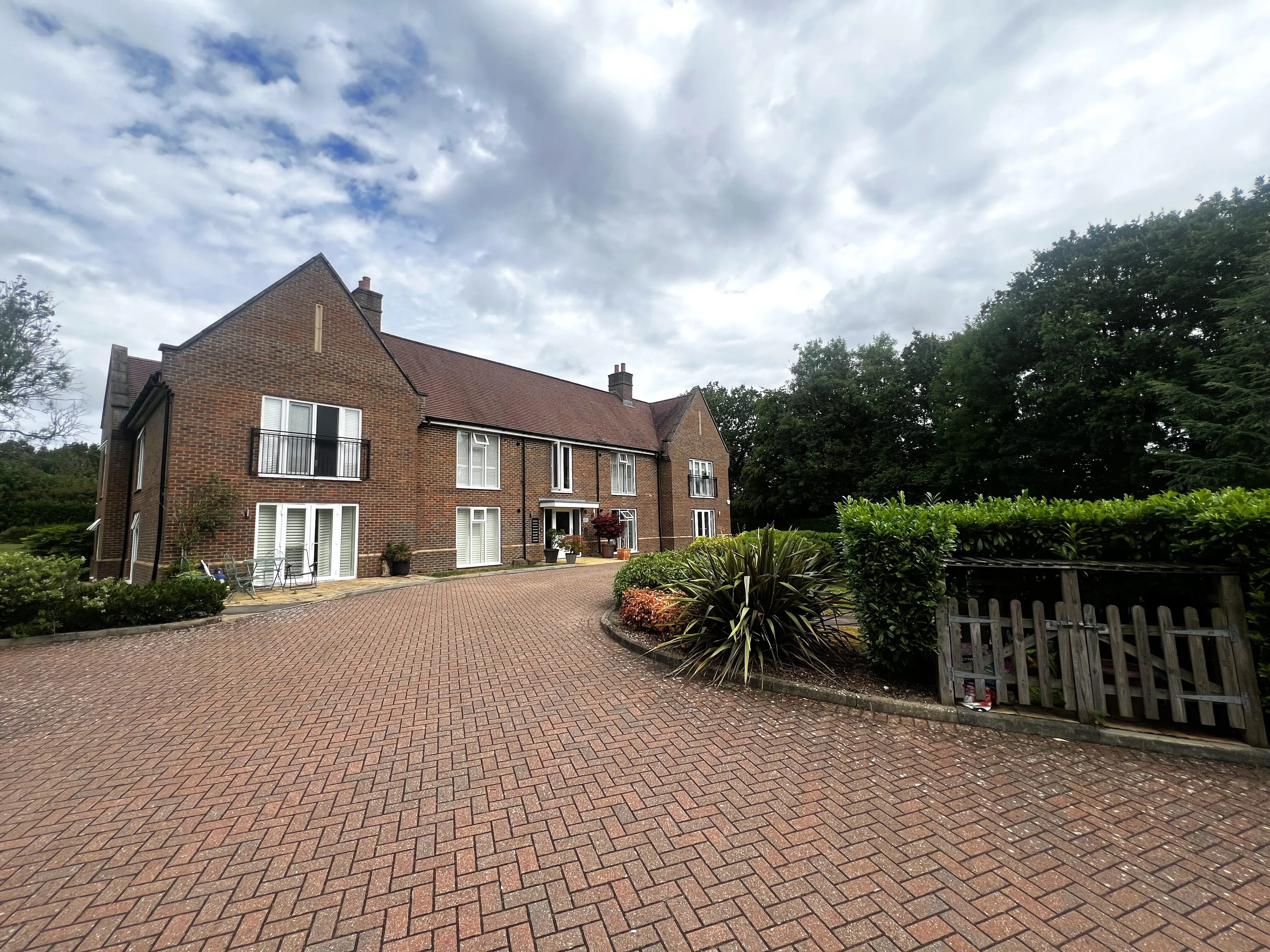 Property photo 0