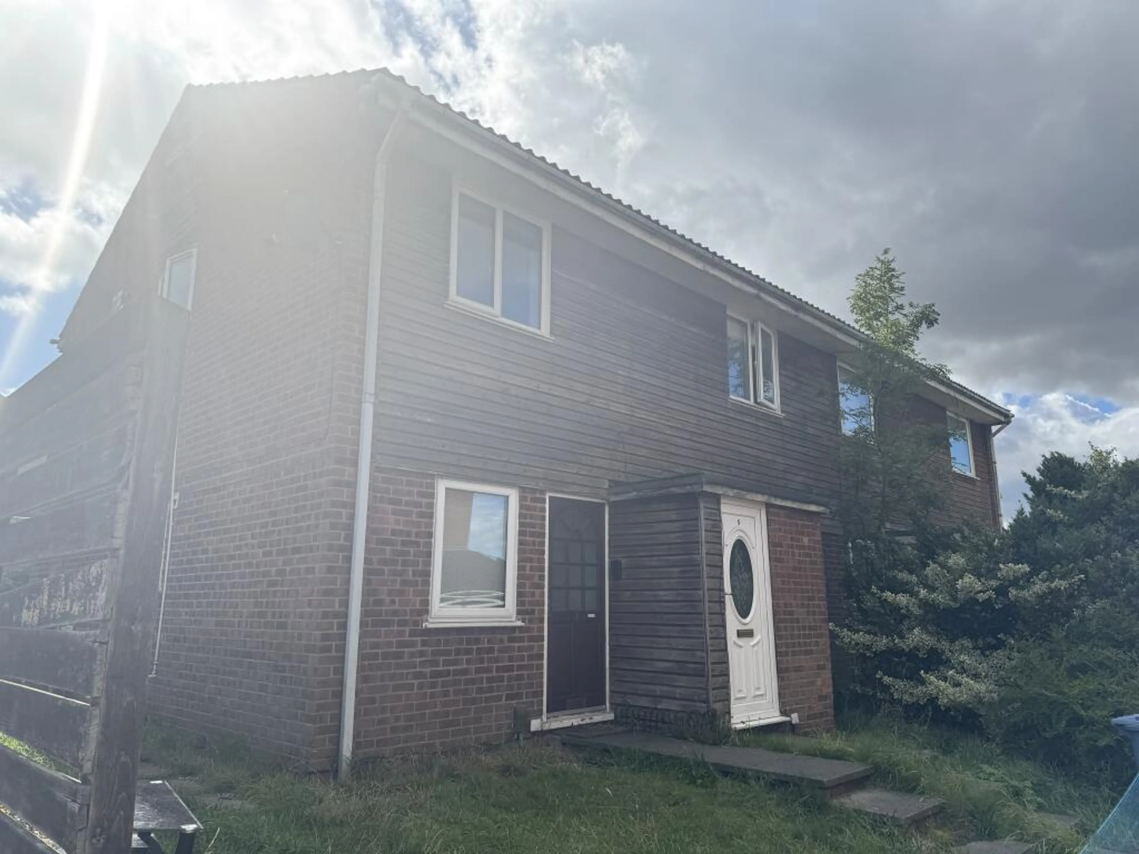 Property photo 0