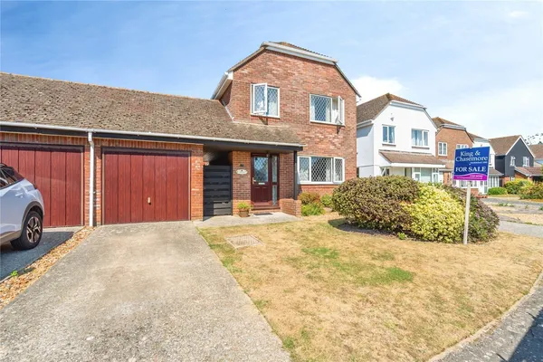 Faresmead, Aldwick, West Sussex, PO21