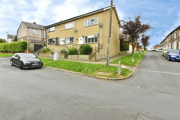 Richmond Road, BARNOLDSWICK, Lancashi...