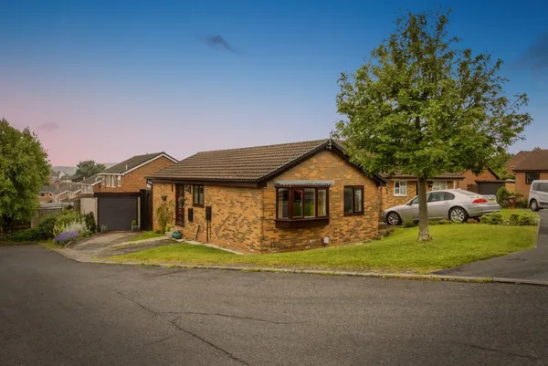Woodmoor Rise, WAKEFIELD, West Yorksh...