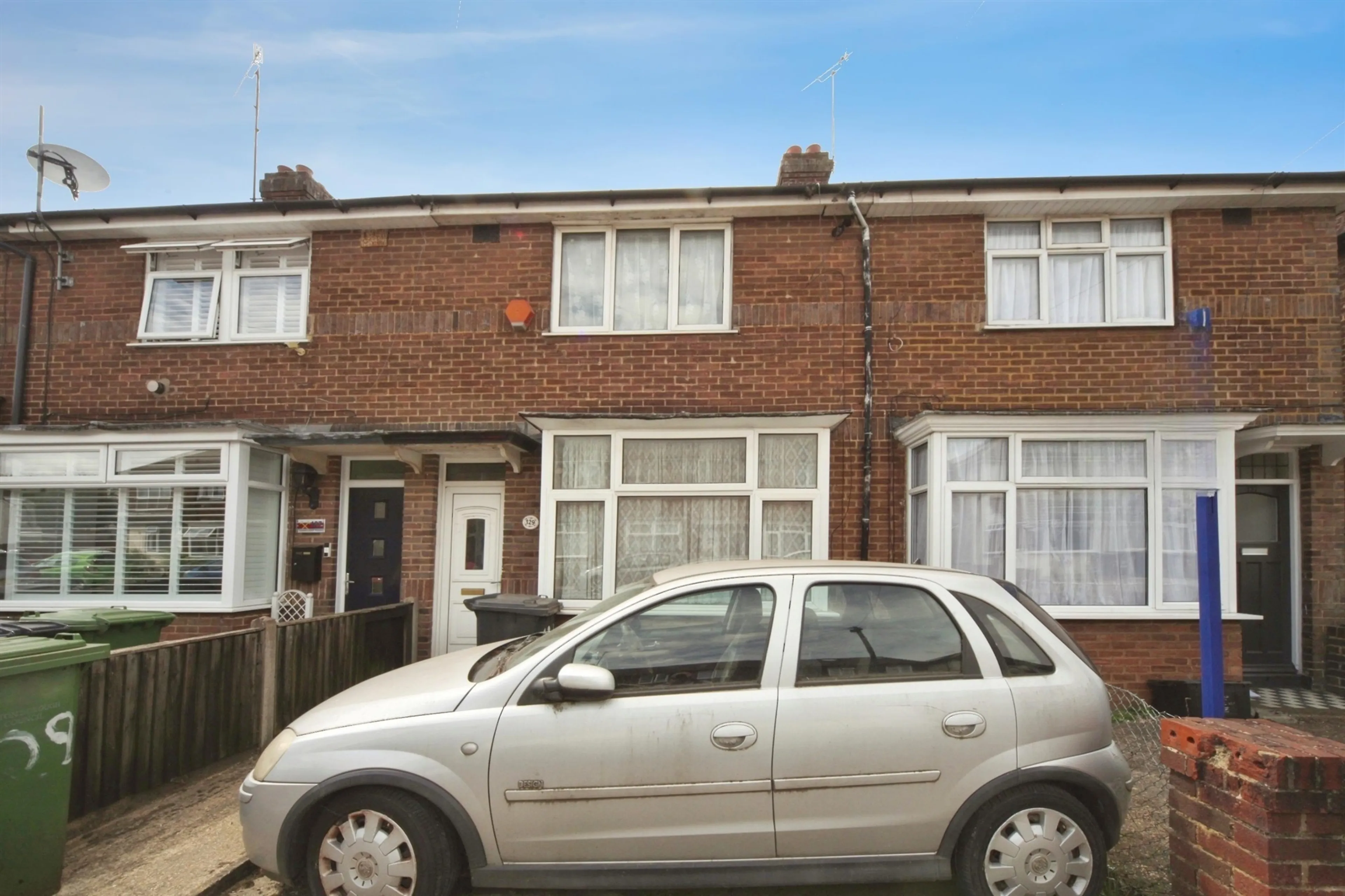 Property photo 0