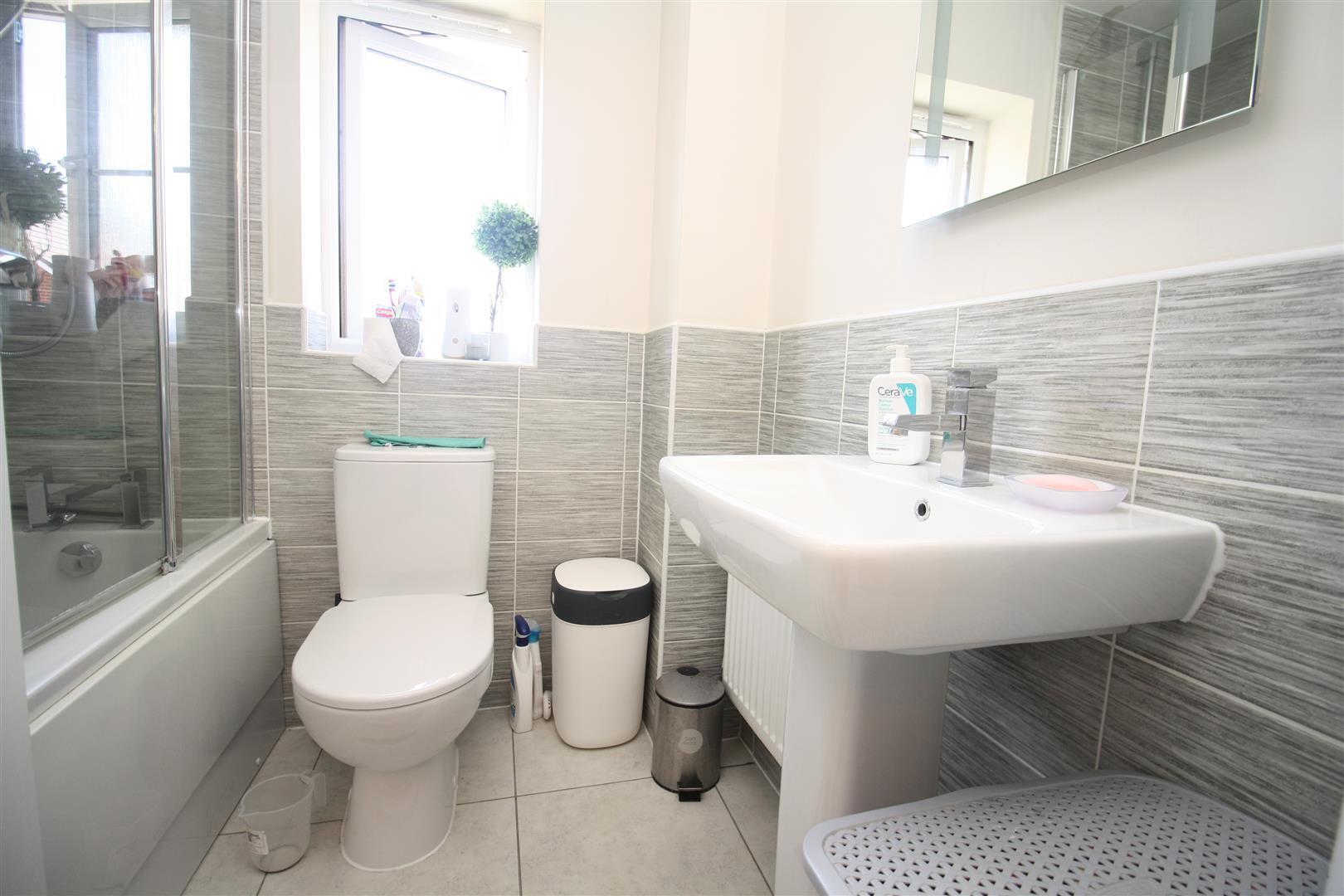 Sheppard Grove, Eagle Farm South, Milton Keynes Image 15