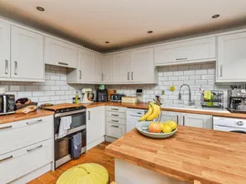 Orchard Close, Dilton Marsh, Westbury thumb 3