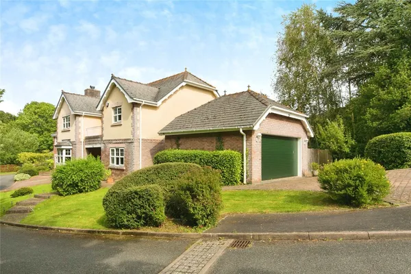 Coed Yr Afon, Conwy, Conwy, LL32