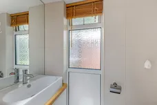 Crouchmans Close, London, SE26 photo 8