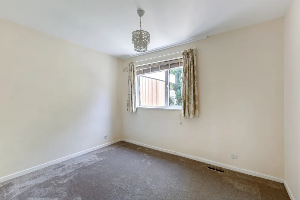 Crouchmans Close, London, SE26 photo 9