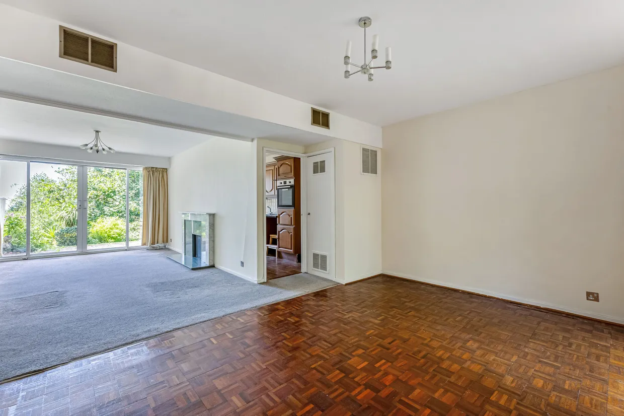 Crouchmans Close, London, SE26 photo 10
