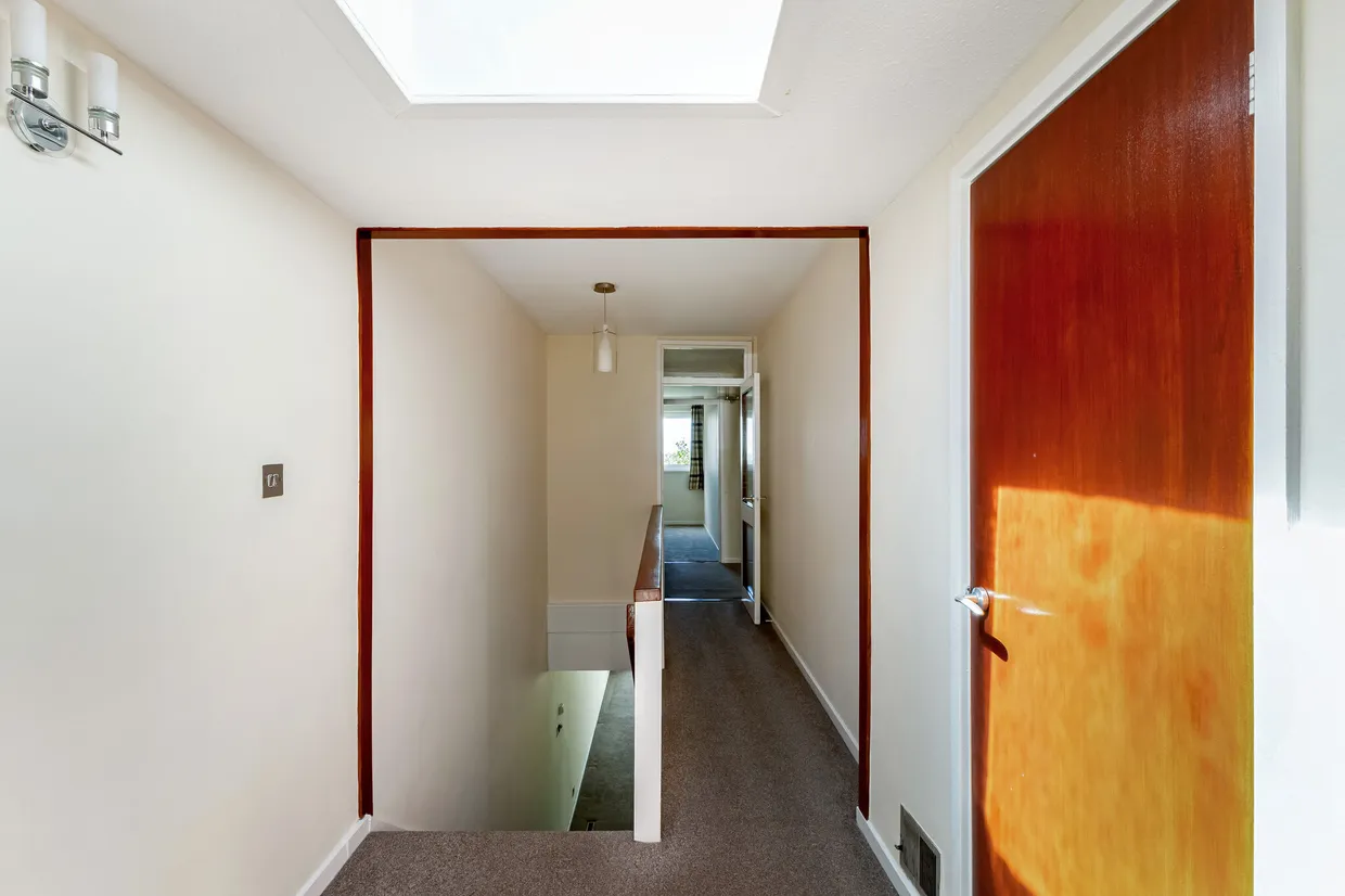Crouchmans Close, London, SE26 photo 15