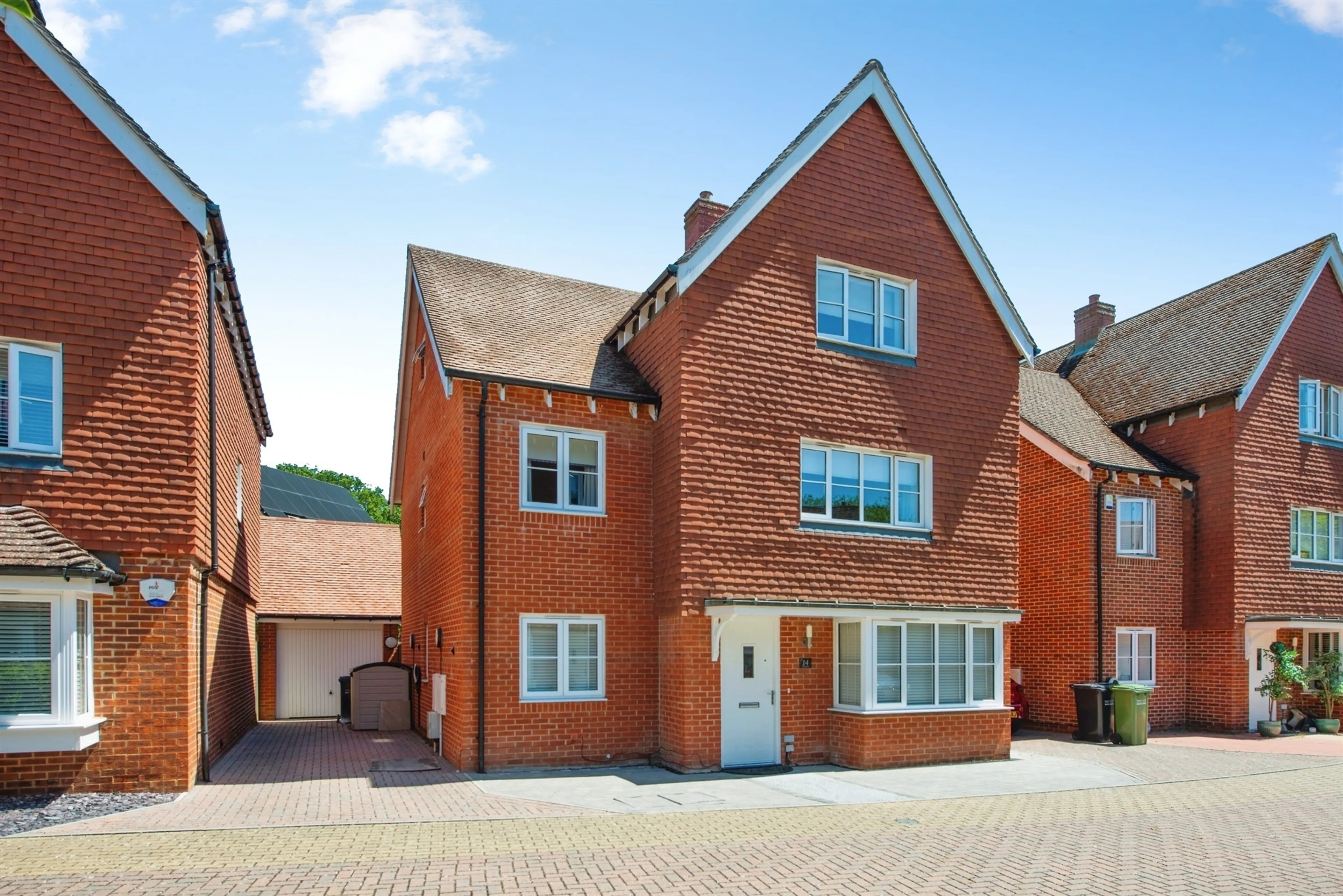 Property photo 0