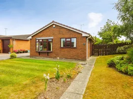 Mere Park Road, Greasby, Wirral photo