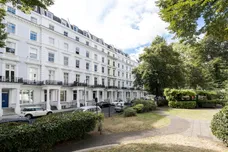 St Stephen's Gardens, London, W2 photo 10