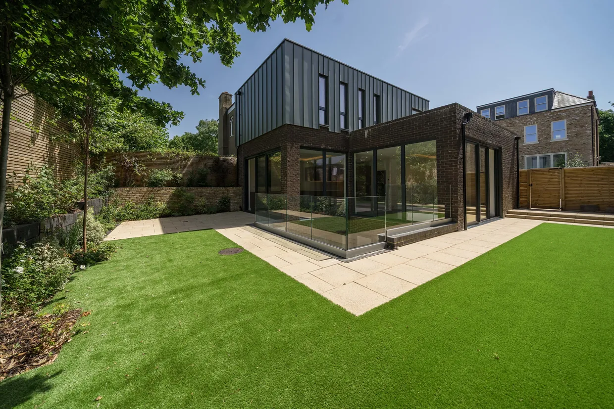6 Castlebar Hill, London, W5 photo 4