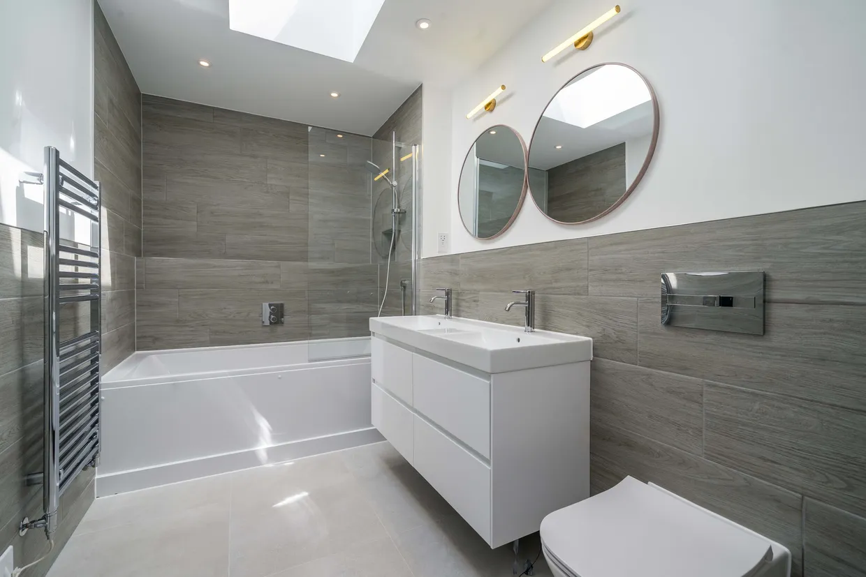 6 Castlebar Hill, London, W5 photo 6