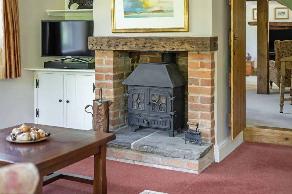 Wilton, Marlborough, SN8 photo 10