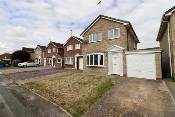 Langrick Avenue, Howden