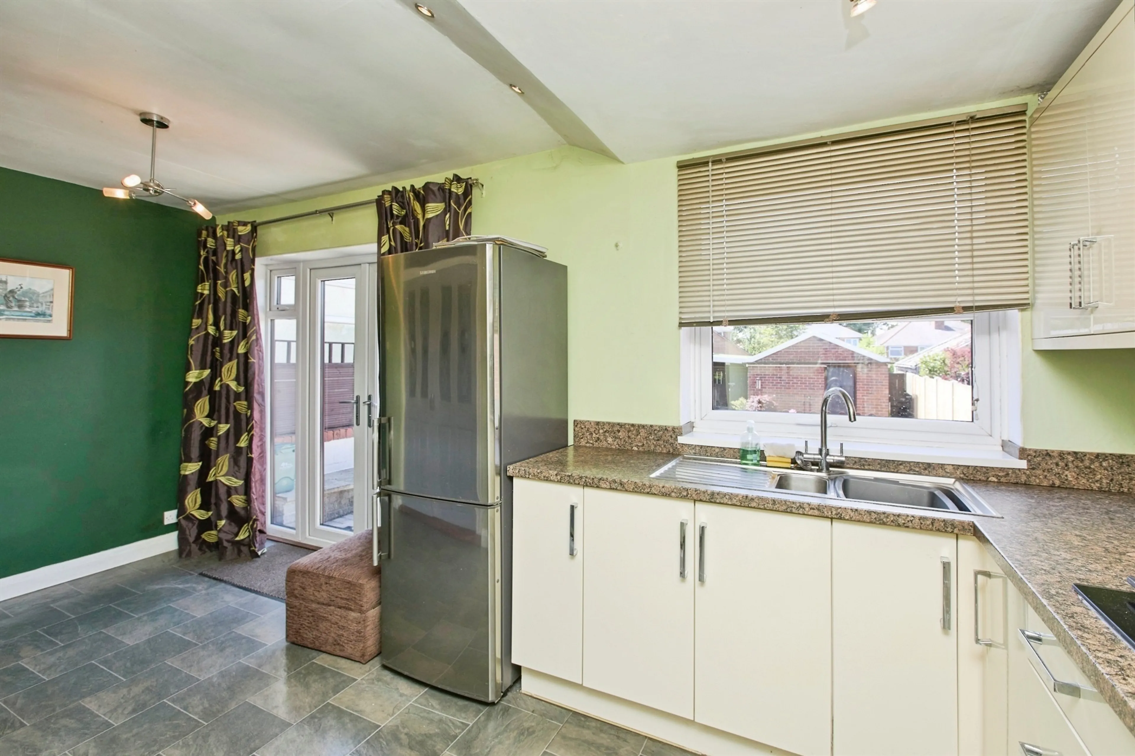 Property photo 16