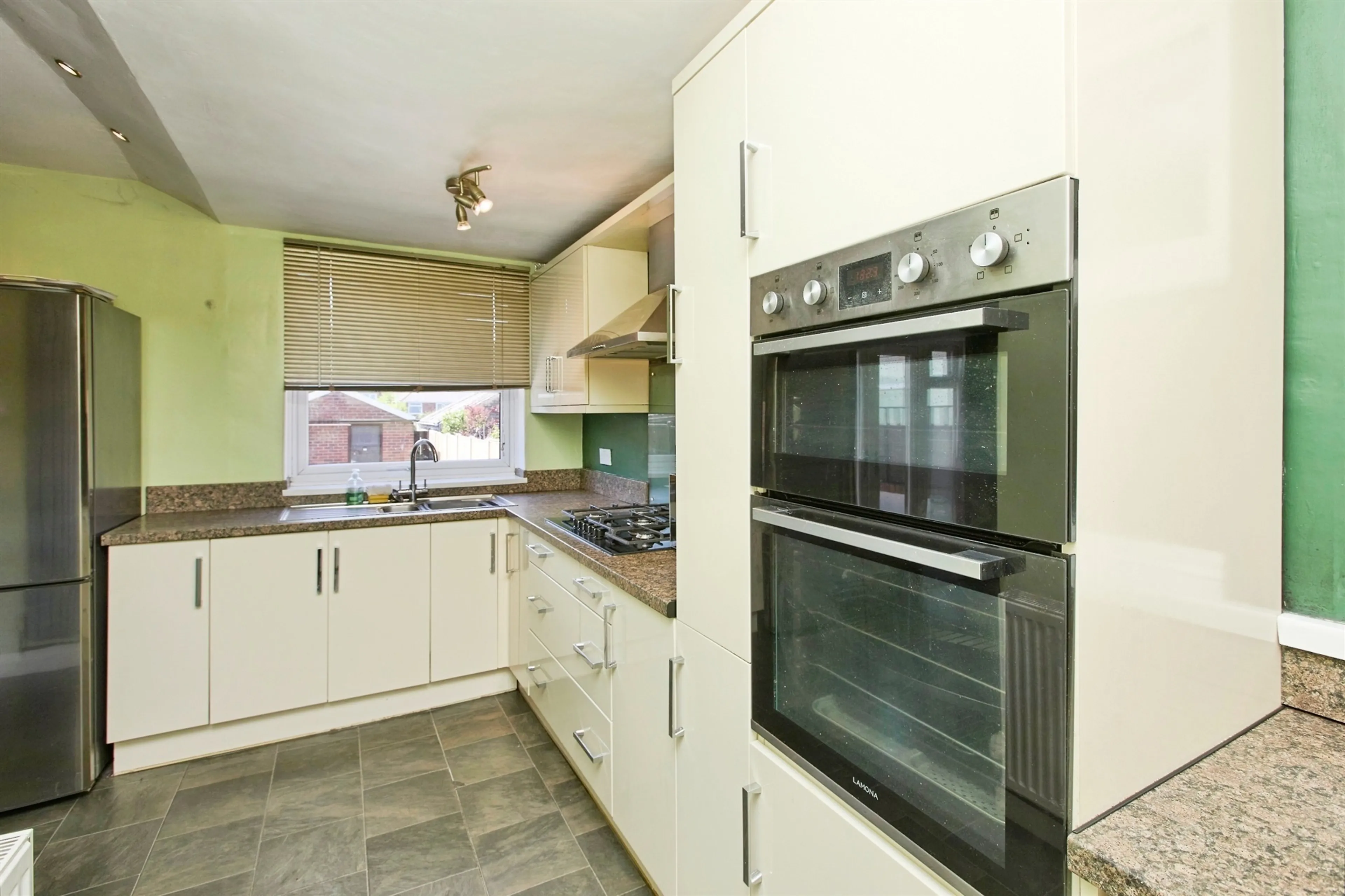 Property photo 17