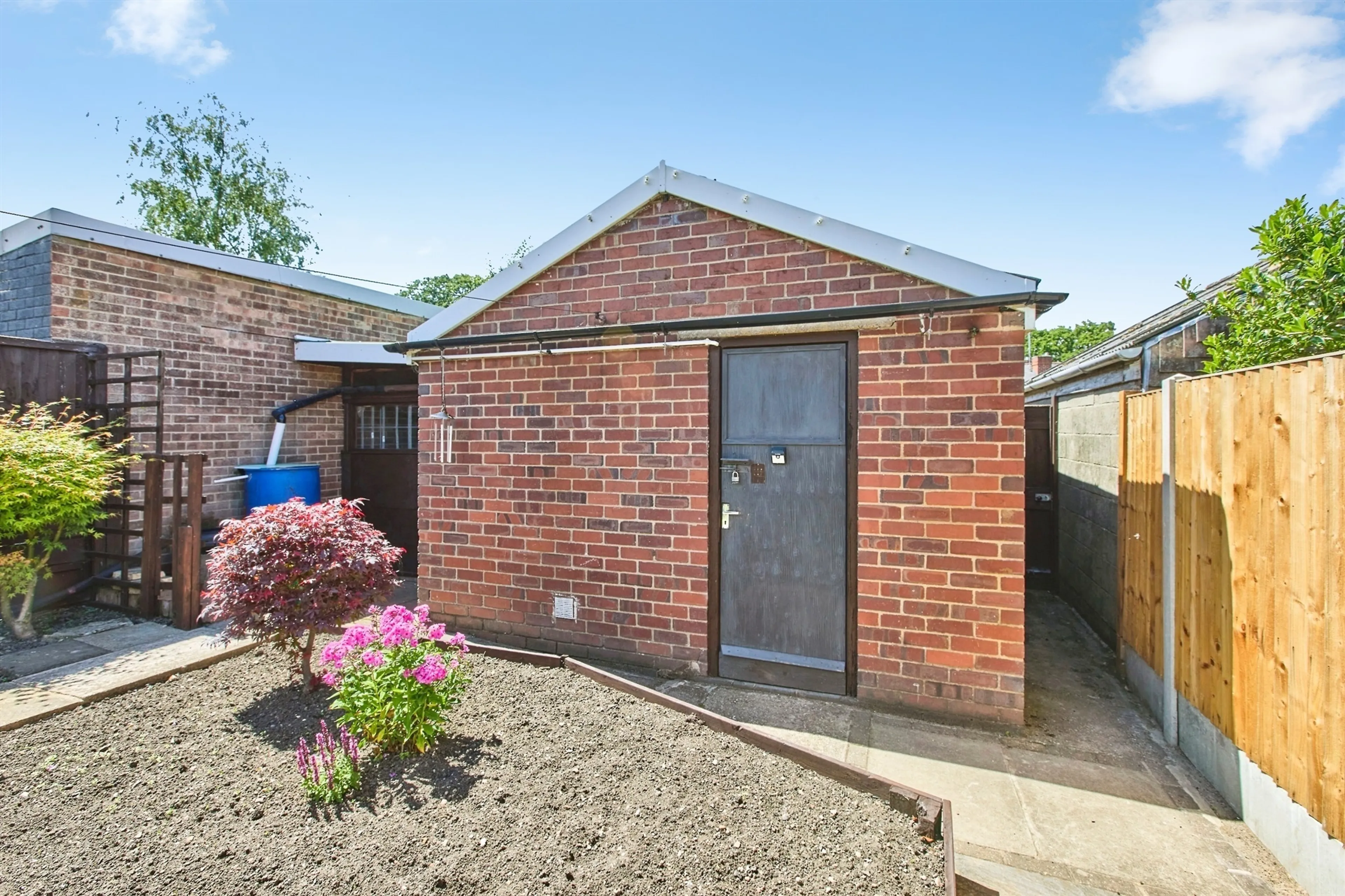 Property photo 24