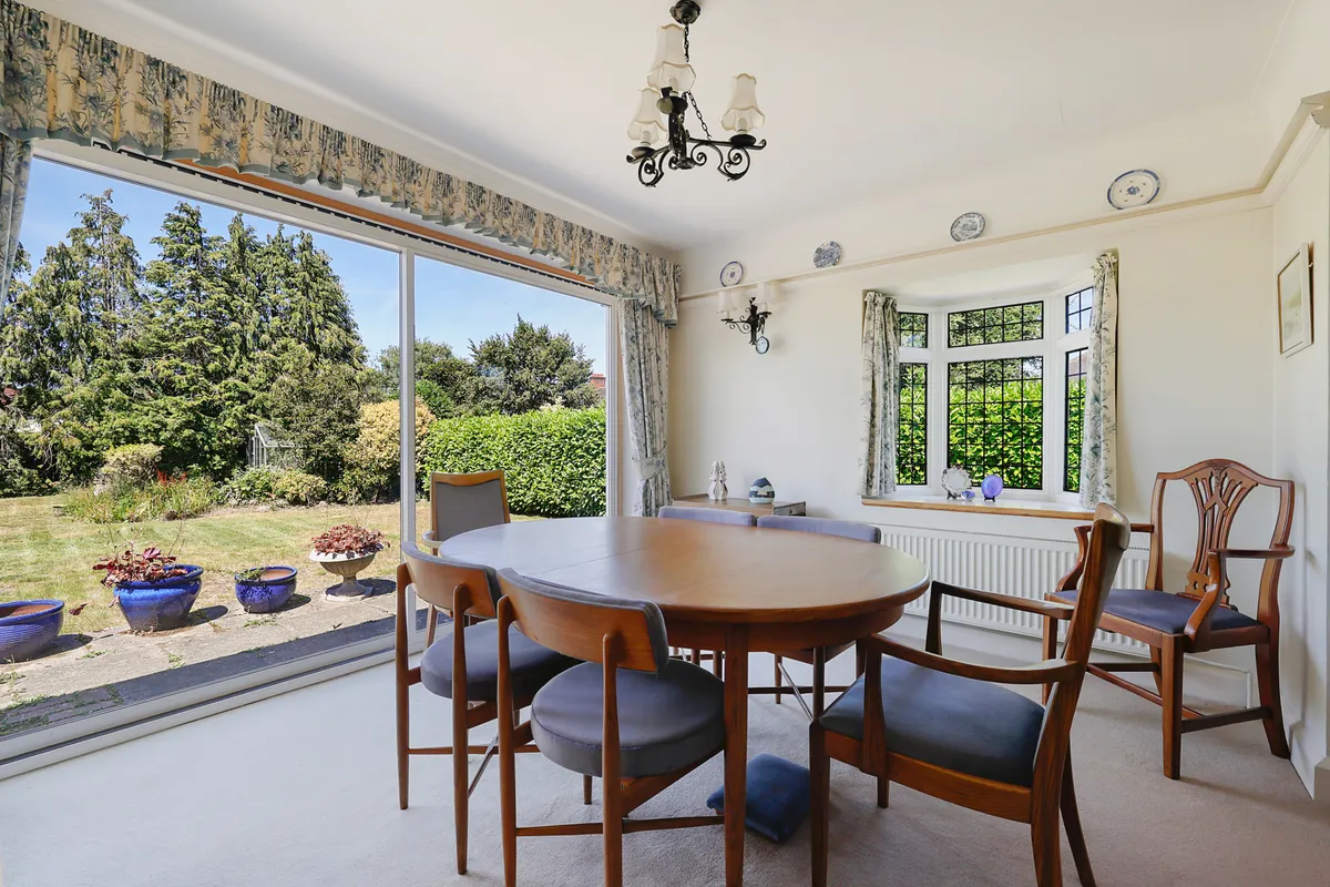 Lower Road, Fetcham, Leatherhead, Surrey, KT22