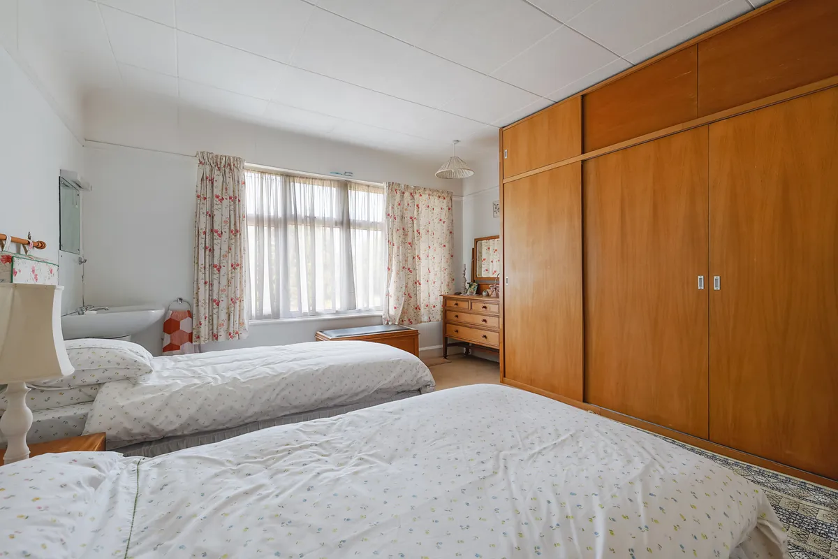 Lower Road, Fetcham, Leatherhead, Surrey, KT22