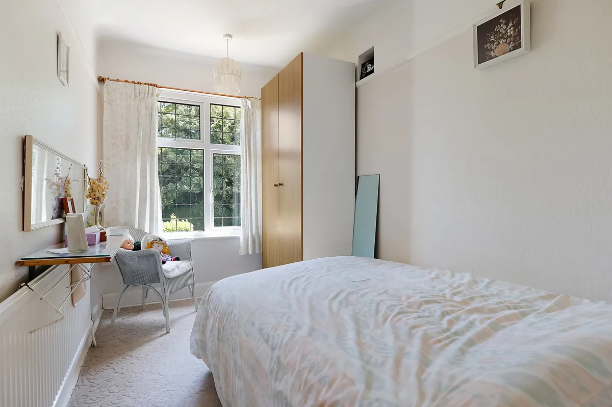 Lower Road, Fetcham, Leatherhead, Surrey, KT22