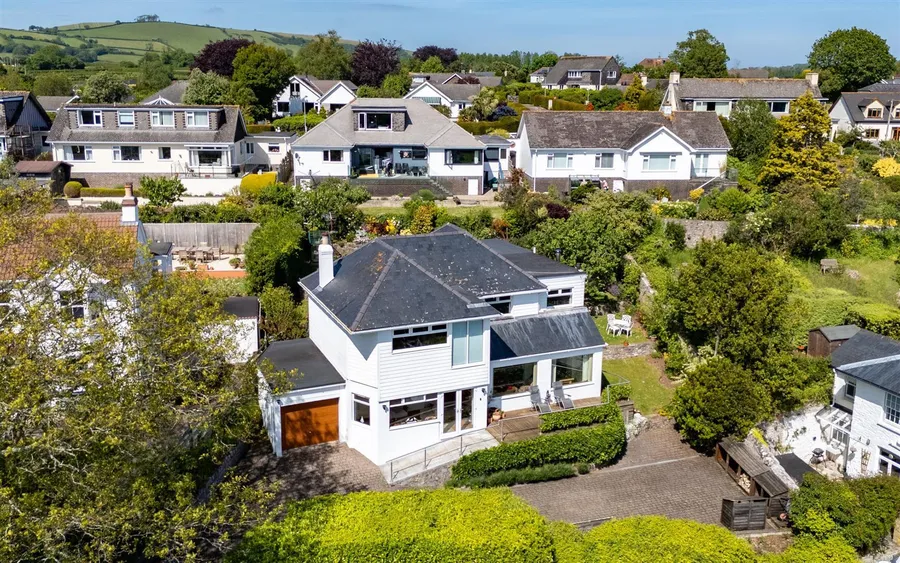 Property Image 32