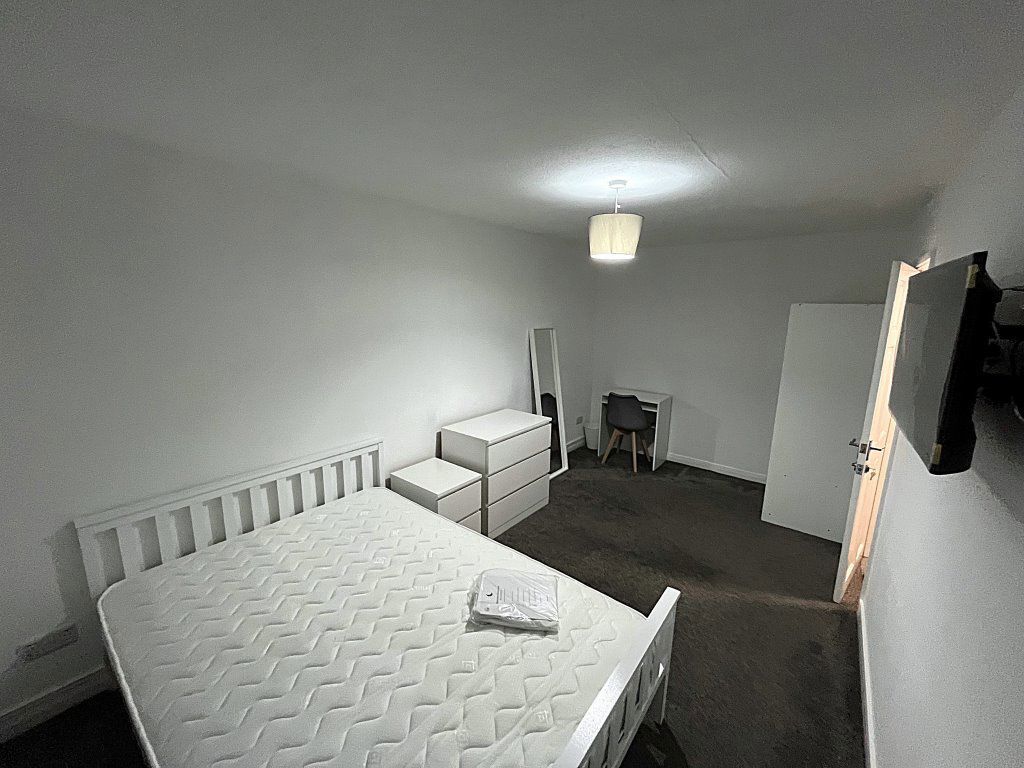 98 Arden Grove, B16 8HQ Image 4